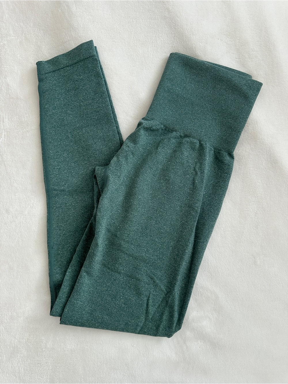 NVGTN High-Waisted Forest Green Leggings
